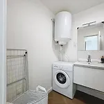 Appartement Coeur Centre N2 *